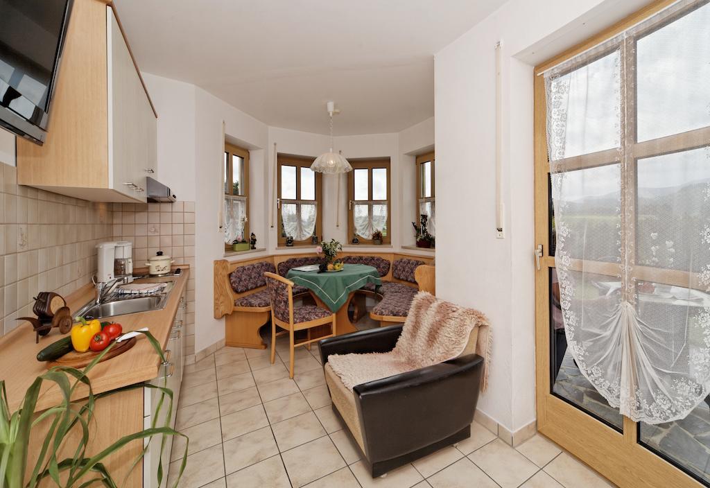 فندق Landhaus Maria Bed&Breakfast ريغين الغرفة الصورة